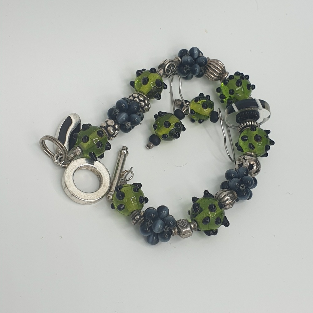 Vintage bracelet and earrings